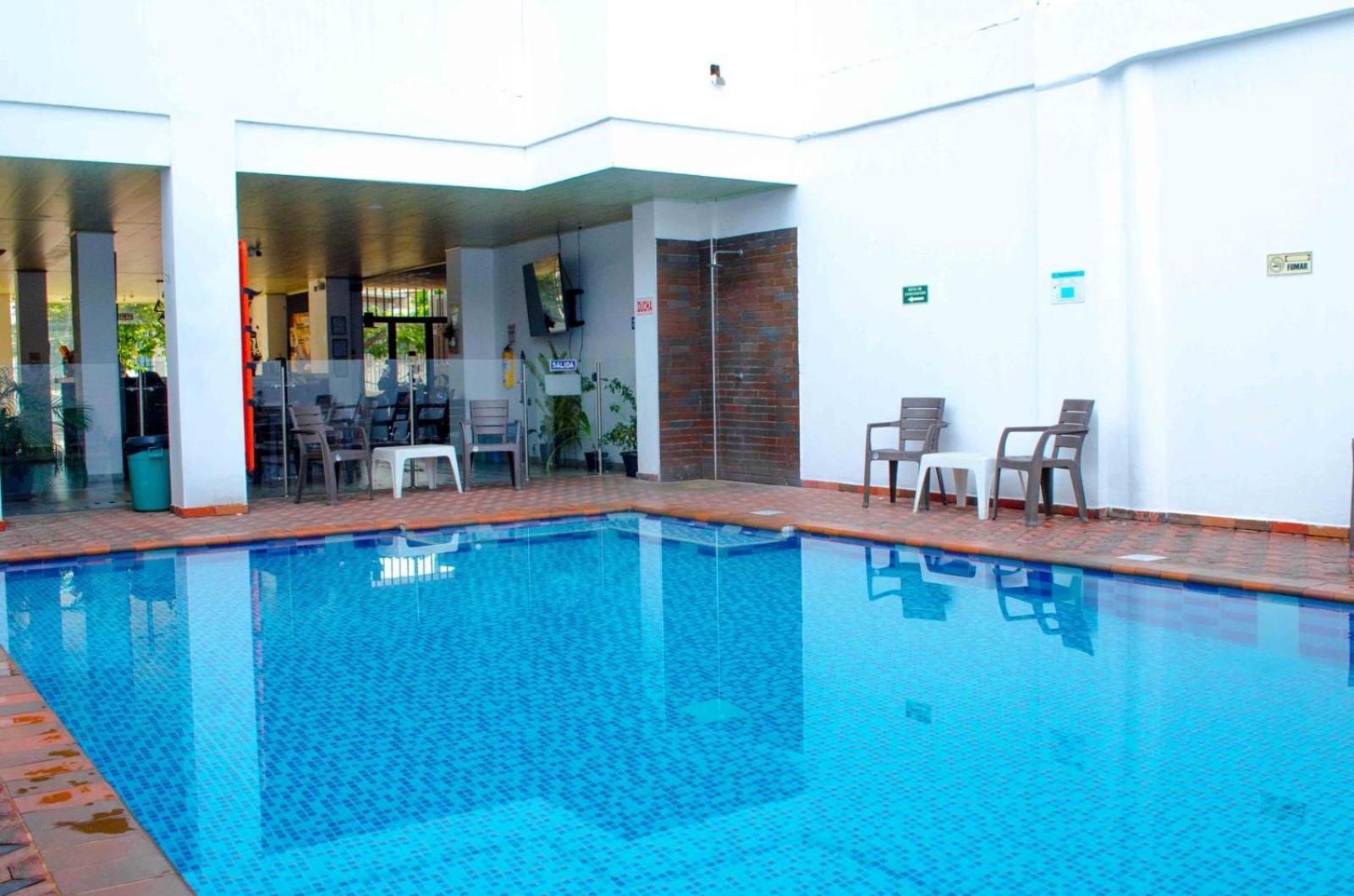 Hotel Elimar Girardot Eksteriør billede
